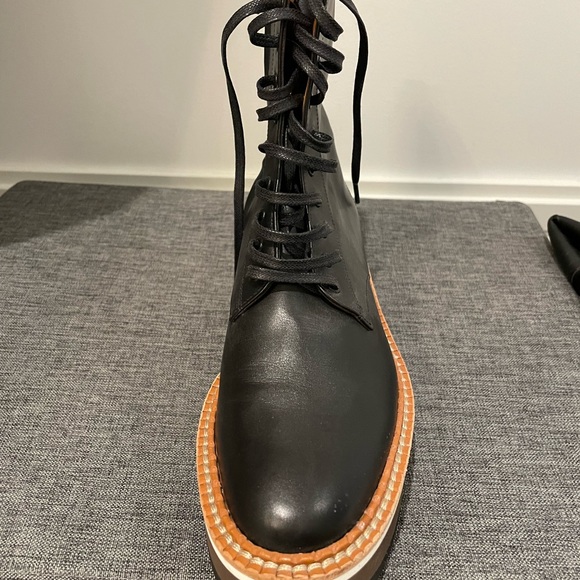 Women’s Clergerie lace up platform boots - Picture 4 of 5